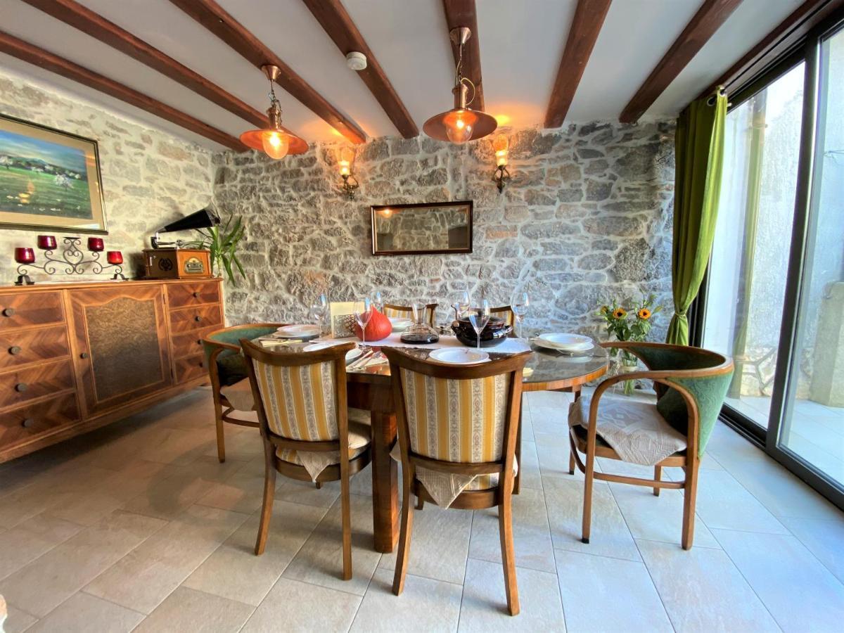 Villa Salvia - Holiday House With Pool - Jurdani Exterior foto