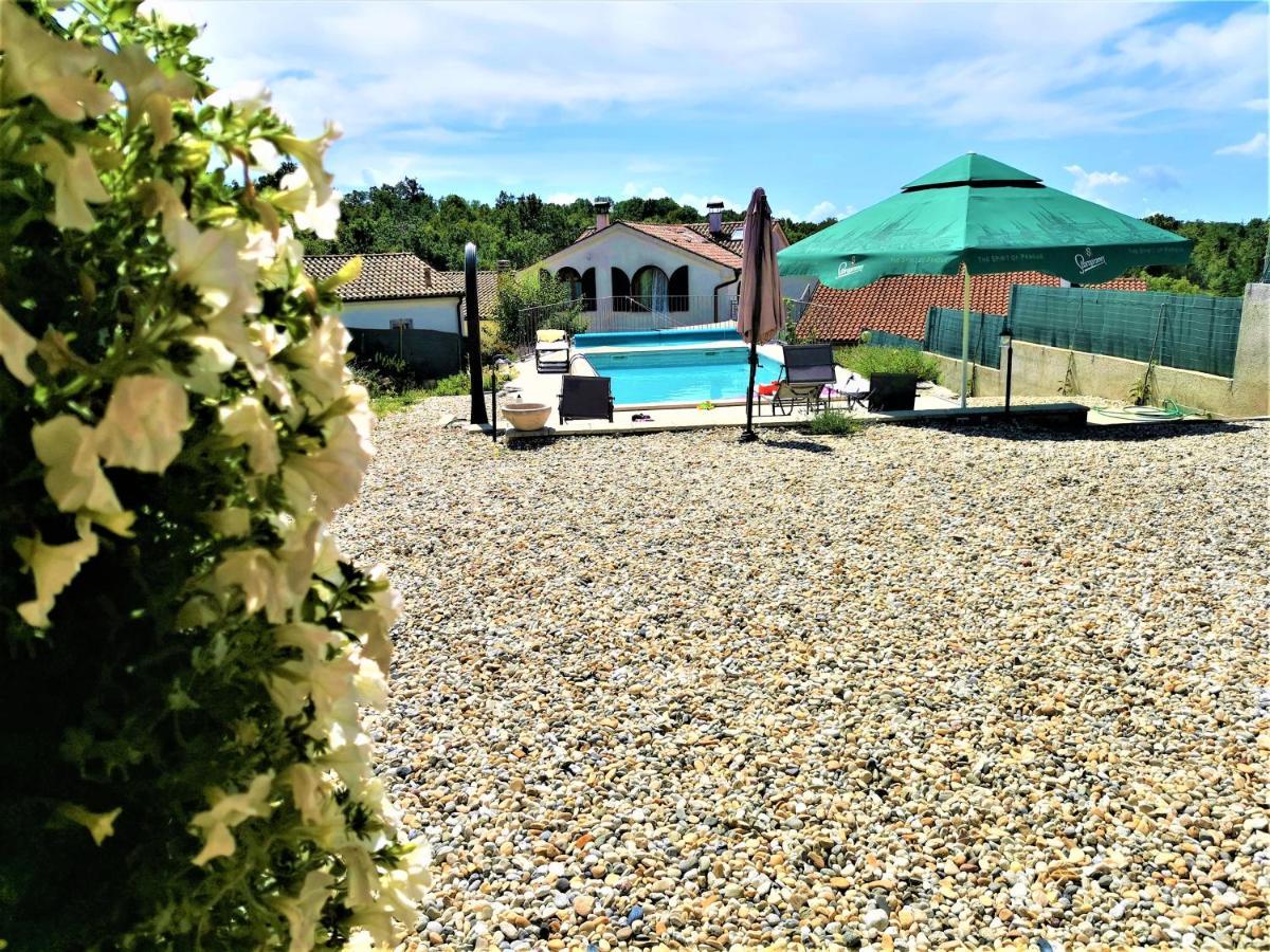 Villa Salvia - Holiday House With Pool - Jurdani Exterior foto